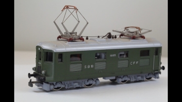 Preview: Kleinbahn 10005-1 Re4/4 grün analog DC