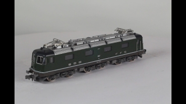 Preview: Hobbytrain 1100-1 E-Lok Re6/6 grün N