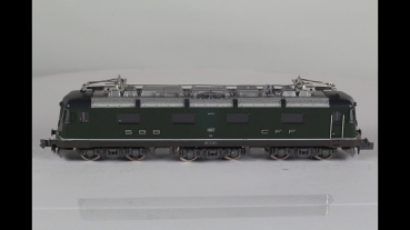 Preview: Hobbytrain 1100-1 E-Lok Re6/6 grün N