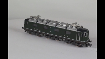 Hobbytrain 1100-1 E-Lok Re6/6 grün N