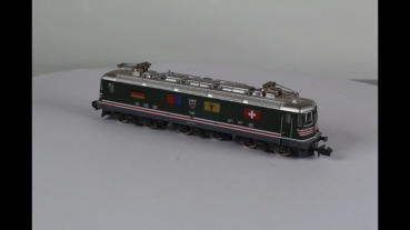 Preview: Kato 13701 Re6/6 grün 