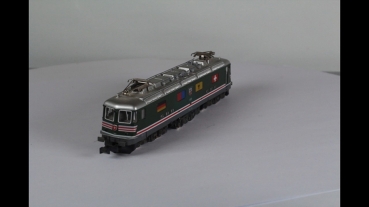 Kato 13701 Re6/6 grün 