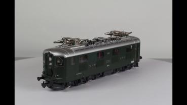 Hag 225-2 Re4/4I grün Luzern AC analog