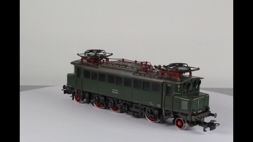 Märklin 3049 E-Lok BR 104021-1 AC analog