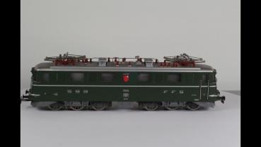 Märklin 3050-8 Ae6/6 Kanton Schwyzf AC-analog