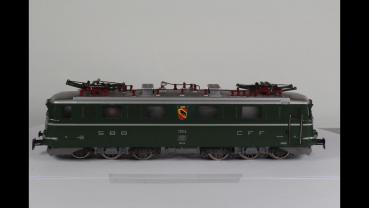 Märklin 3050-9 Ae6/6 Kanton Bern AC-analog