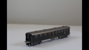 Preview: Fleischmann 3138 Pers.-Wagen SBB 1/2 Klasse N