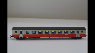 Minitrix 3149 -Wg. Swiss Express 1Kl. Schusslicht rot N