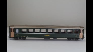 Bemo 3250 Personenwagen 2Klasse RHB B2362 grün 
