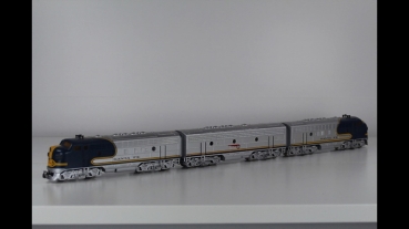 OCC-3362 Märklin 3tlg F7 USA Dieseltriebzug analog