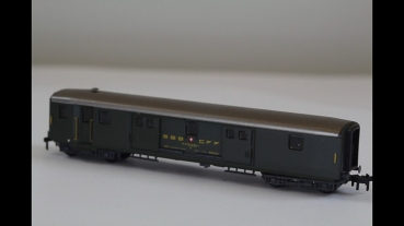 Preview: Arnold 3713 Postwagen SBB N
