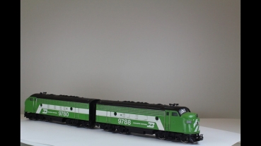 Preview: Märklin 4181-3181 F7 2-teilig Diesellok analog
