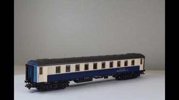 Märklin 42752-4 Oltimer Wagen,beleuchtet+Figuten