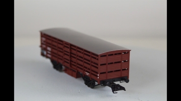 Preview: Märklin 46161  Gedeckter Güterwagen DR