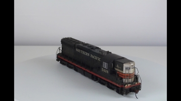 Preview: Athearn 5426 Southern Pacific Diesellok Digital V4-M4 