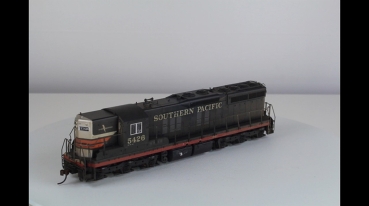 Preview: Athearn 5426 Southern Pacific Diesellok Digital V4-M4 