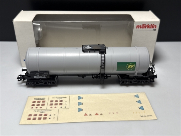 Märklin 4758 Kesselwagen BP 4 achsig grau