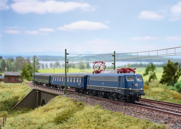 Trix 16268 Elektrolokomotive Baureihe 110.3