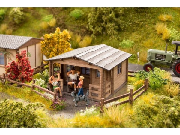 Noch 14361  L-C Schrebergartenhaus