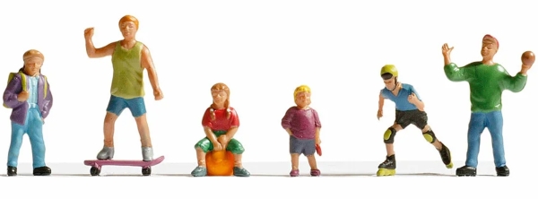 Noch 15810  Spielende Kinder