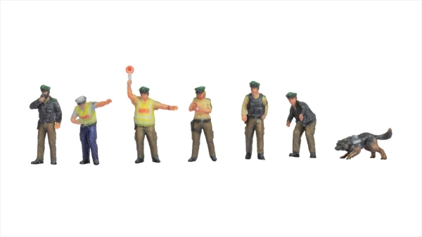 NOCH 44010 Polizisten, grüne Uniform, 3D-Farbdruck