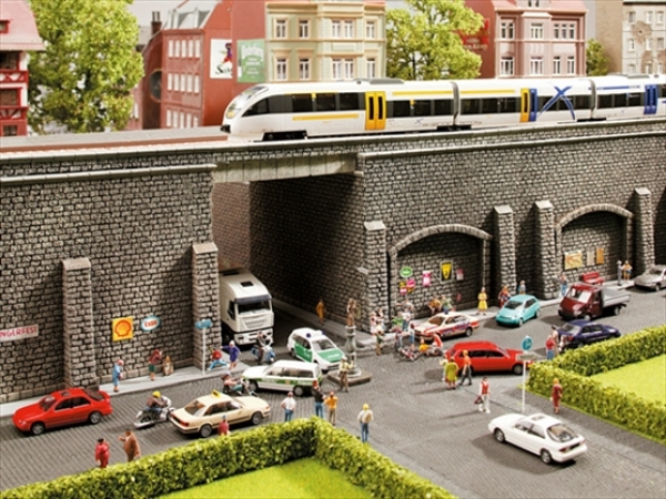 Noch 58056  Stein-Stützmauer PROFI-plus