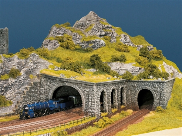 Noch 58247  Tunnelportal Bruchstein, 1-gleisig