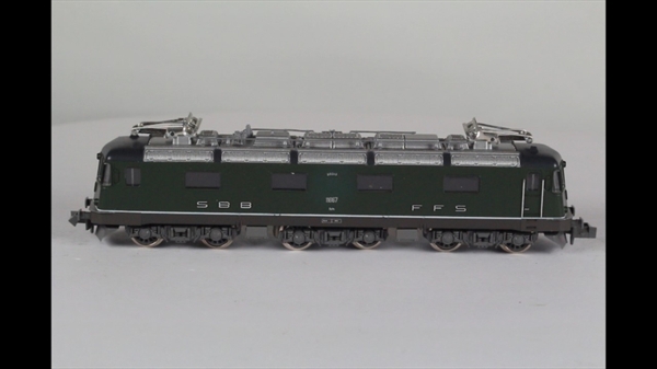 Hobbytrain 1100-1 E-Lok Re6/6 grün N