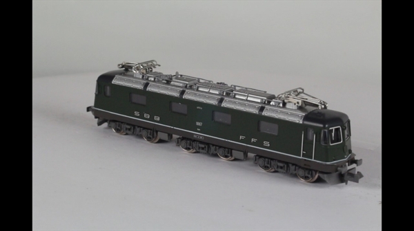 Hobbytrain 1100-1 E-Lok Re6/6 grün N