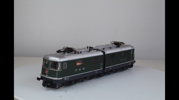 Hag 200-3 Re6/6 Gelenklok AC analog