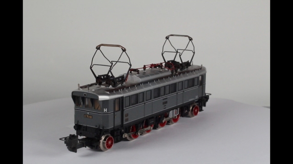 Trix 2232 E-Lok E7502 Dc analog