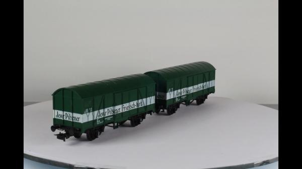 Liliput 22903 Güterwagen Set 2tlg. Jver Pislner DC