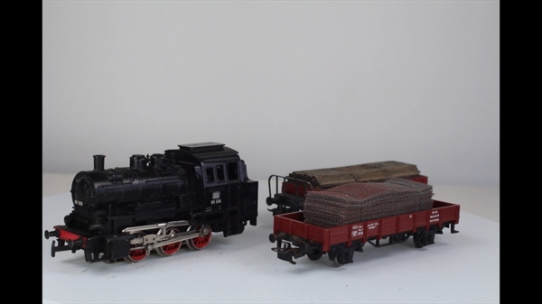 Märklin 3000-8  Set Lok3000 + 2 bel.Niederflurwage