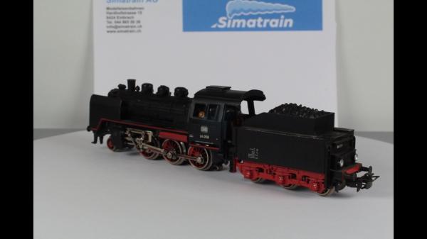 Märklin 3003-1 Dampflok mit Tender AC analog