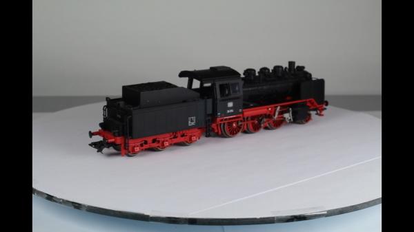 Märklin 3003-4 Dampflok mit Tender BR 24 AC analog