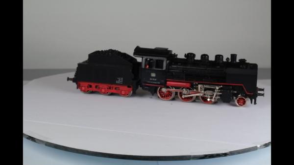 Märklin 3003-7 Dampflok mit Tender BR 24 AC analog