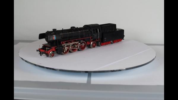 Märklin 3005-2 Dampflok mit Tender  BR 23 analog