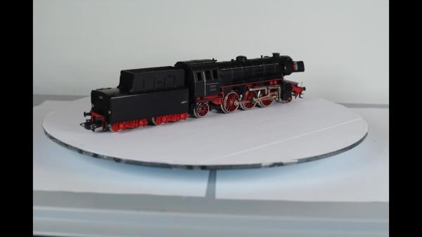 Märklin 3005-2 Dampflok mit Tender  BR 23 analog