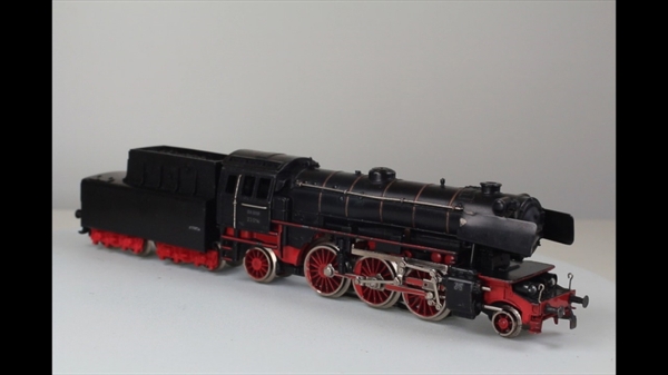 Märklin 3005-5 Dampflok mit Tender  BR 23 analog