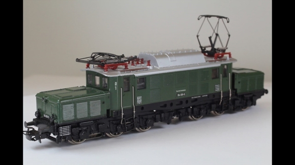 Märklin 3022 E-Lok deutsches Krokodill AC-digital