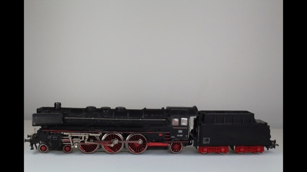 Märklin 3026-3 Dampflok BR 01 analog