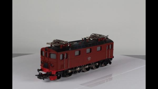 Märklin 3030 Schwedenlok braun AC analog