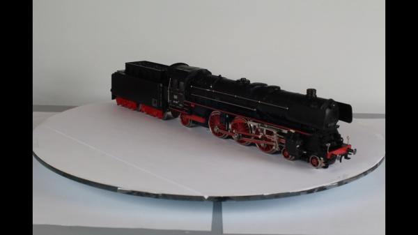 Märklin 3048-4 Dampflok DB 01097 analog 