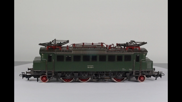 Märklin 3049 E-Lok BR 104021-1 AC analog