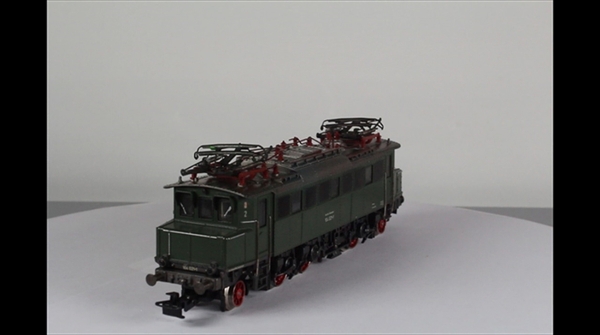 Märklin 3049 E-Lok BR 104021-1 AC analog