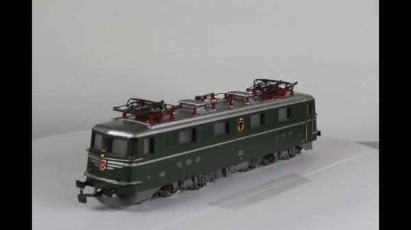 Märklin 3050-2 Ae6/6 Kanton Uri AC-analog