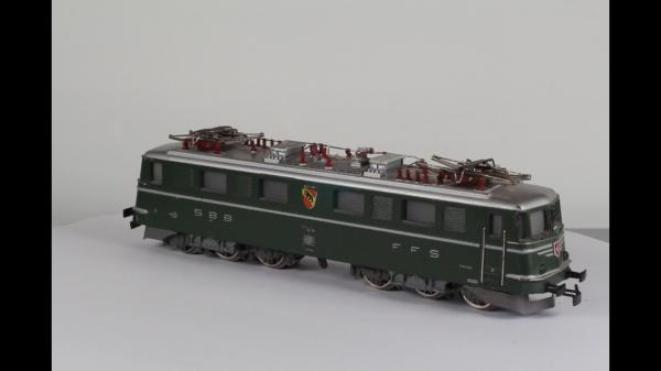 Märklin 3050-3 Ae6/6 Kanton Bern AC-analog