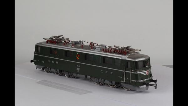 Märklin 3050-5 Ae6/6 Kanton Bern AC-analog