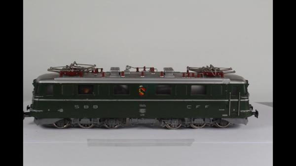 Märklin 3050-5 Ae6/6 Kanton Bern AC-analog