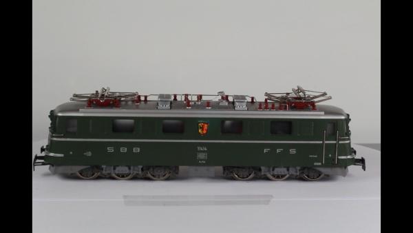 Märklin 3050-7 Ae6/6 Kanton Genf AC-analog